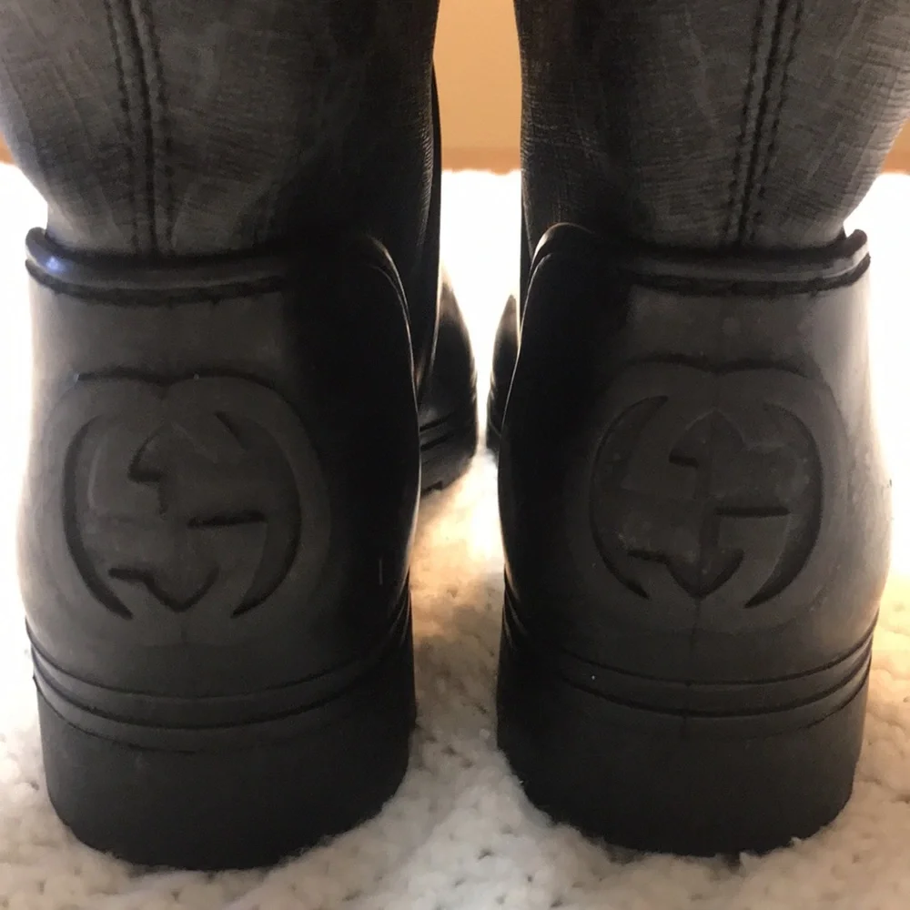 Black Rubber Gucci Boots - Picture 3 of 12